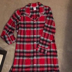 Lands’ End plaid sleep shirt